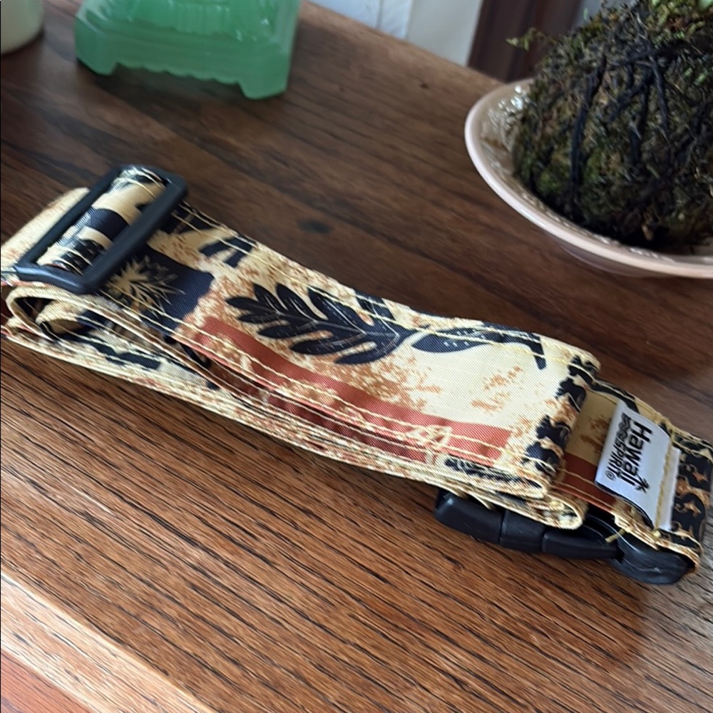 Hawaiian Luggage Strap 
Hawaiian Tags